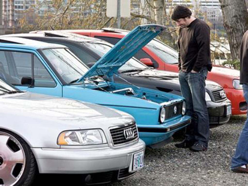 Недорогой автомобиль с автоматом